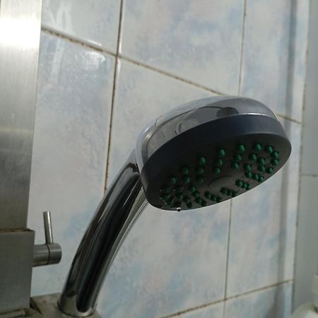צ'יסינאו Hostel Buddha מראה חיצוני תמונה